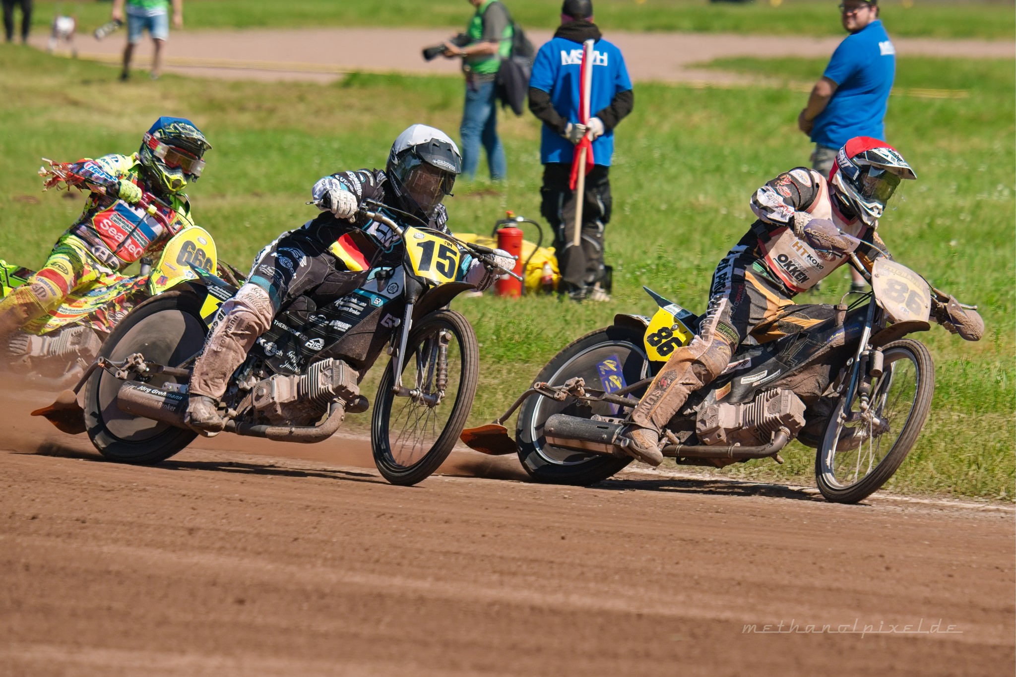 ILCE 7M4   A7400961 2048